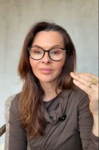 Kateri popularen trend vas lahko postara in oteži vaš obraz